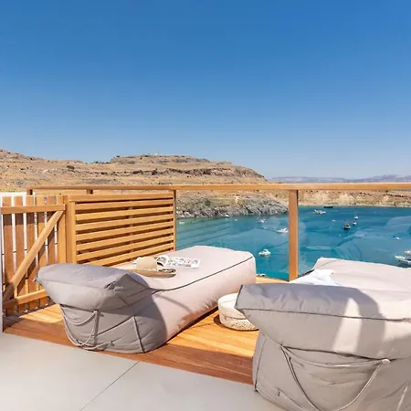 فيلة Lindian Ethos