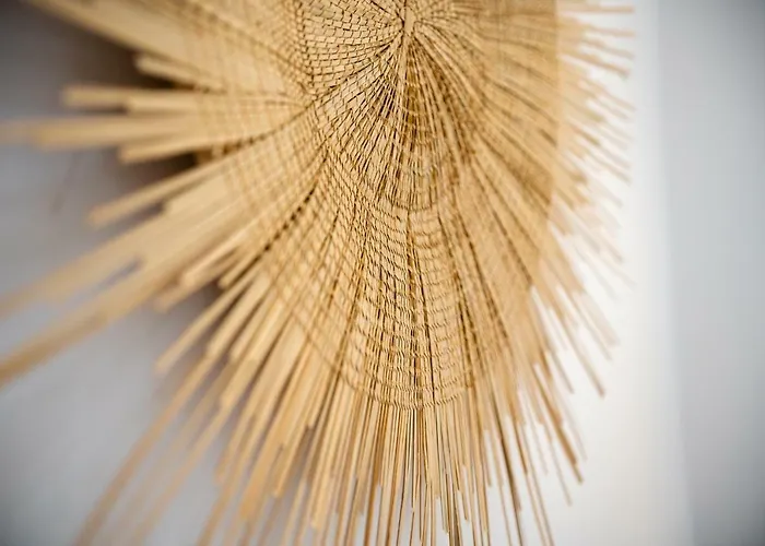 Lindian Ethos * لينثوس